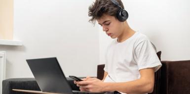 Подростки в условиях цифрового общества